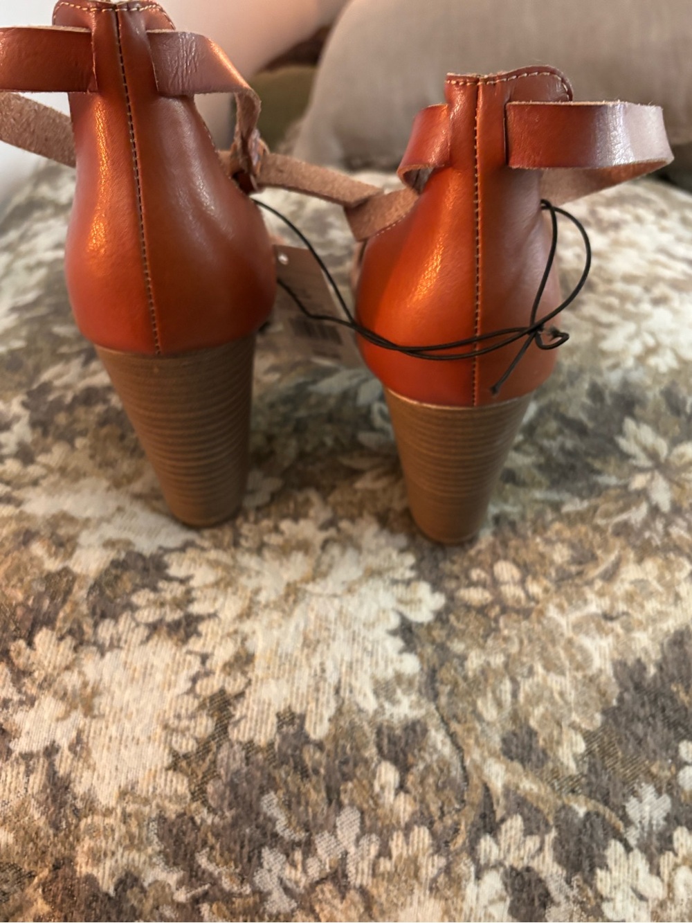 Universal Thread Woven Brown Ankle-Strap Heeled Sandals - Picture 6 of 6